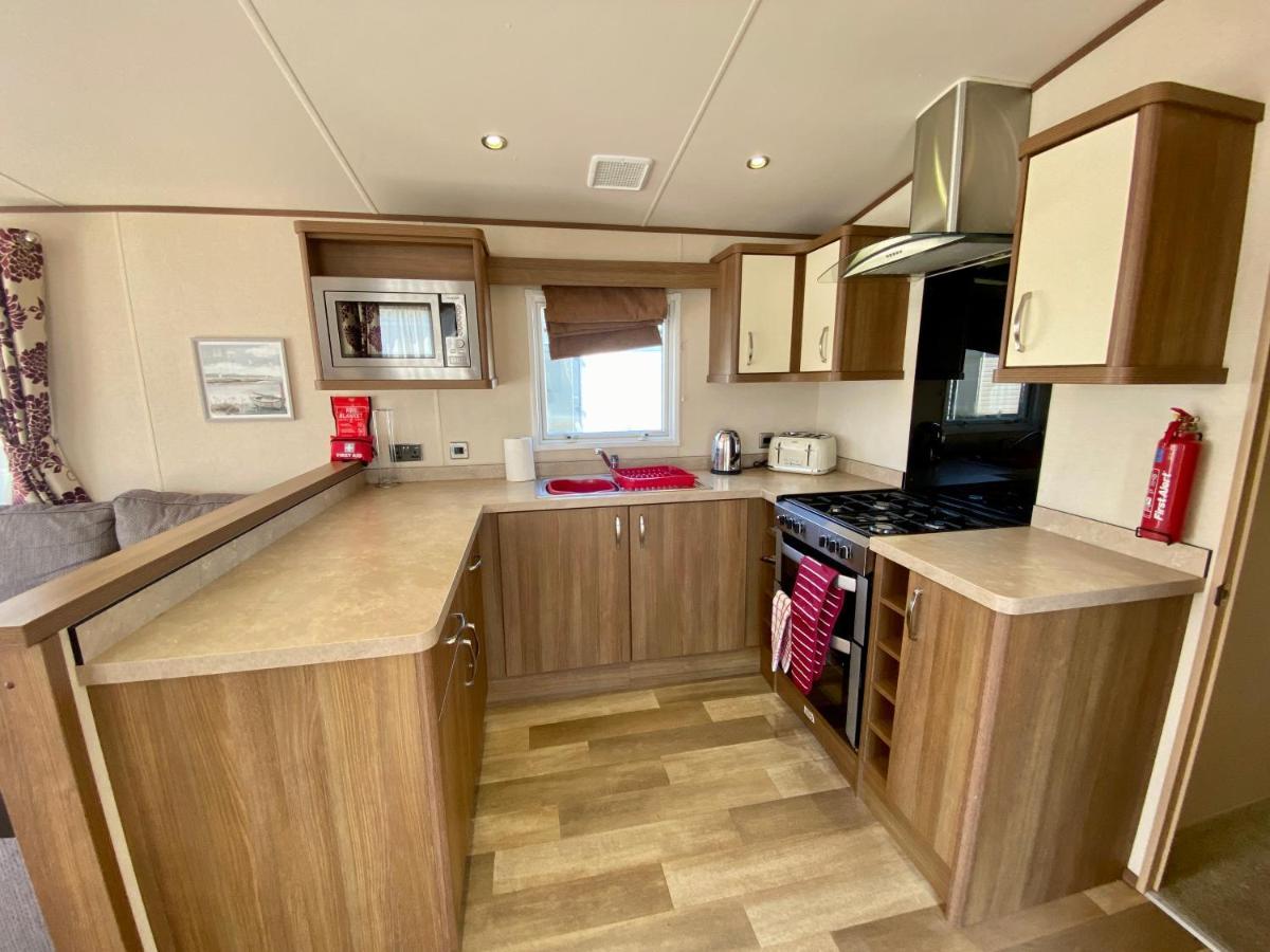 Winchelsea Beach Holiday Home - Pool & Beach Екстер'єр фото